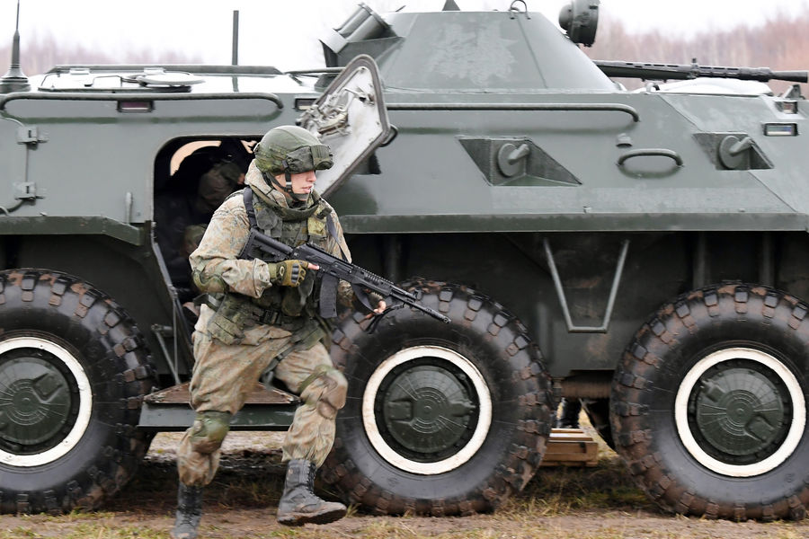 La OTAN convocará una reunión no programada debido a la actividad militar rusa cerca de Ucrania - Gazeta.Ru