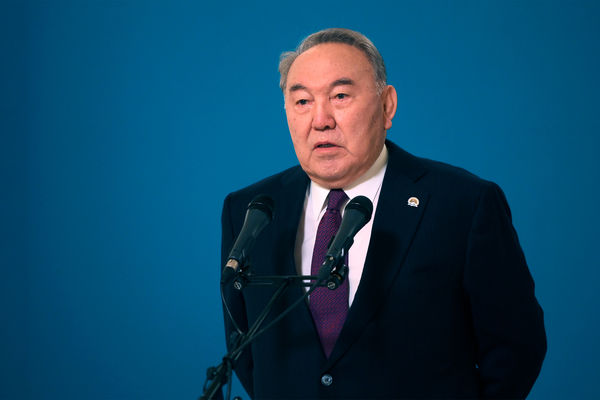 "La pregunta principal es dónde y en qué capacidad se encuentra ahora Nursultan Nazarbayev" - Gazeta.Ru