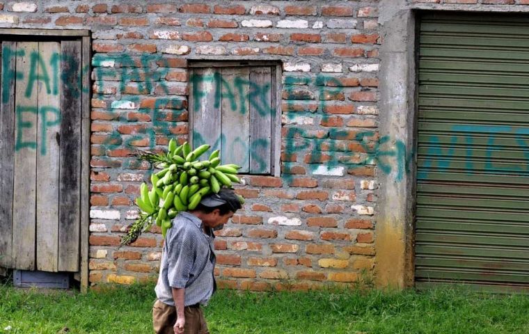 Las comunidades indígenas locales se encuentran entre las más afectadas por los tiroteos por el control de actividades ilegales (Foto EFE)