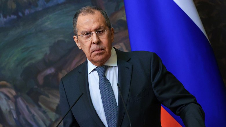 Lavrov dijo que la OTAN difícilmente puede llamarse una alianza defensiva