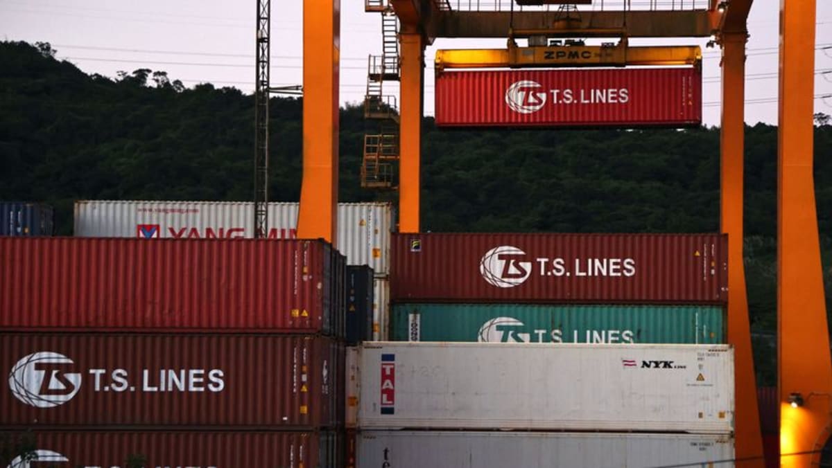 Los pedidos de exportación de Taiwán en diciembre alcanzan un récord, advierte sobre las cadenas de suministro