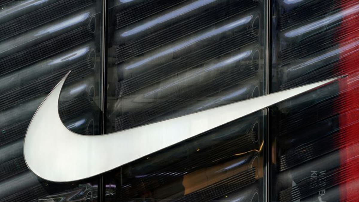 Nike demanda a Lululemon por Mirror Home Gym y aplicaciones