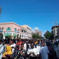 Otros 70 heridos en las protestas de Sudán contra el régimen militar