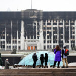 Se levantó el estado de emergencia: a los kazajos se les permitió comprar alcohol e ir a la huelga
