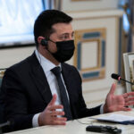 Zelensky permitió la ocupación de Kharkiv por Rusia.  Su secretario de prensa tuvo que explicar - Gazeta.Ru