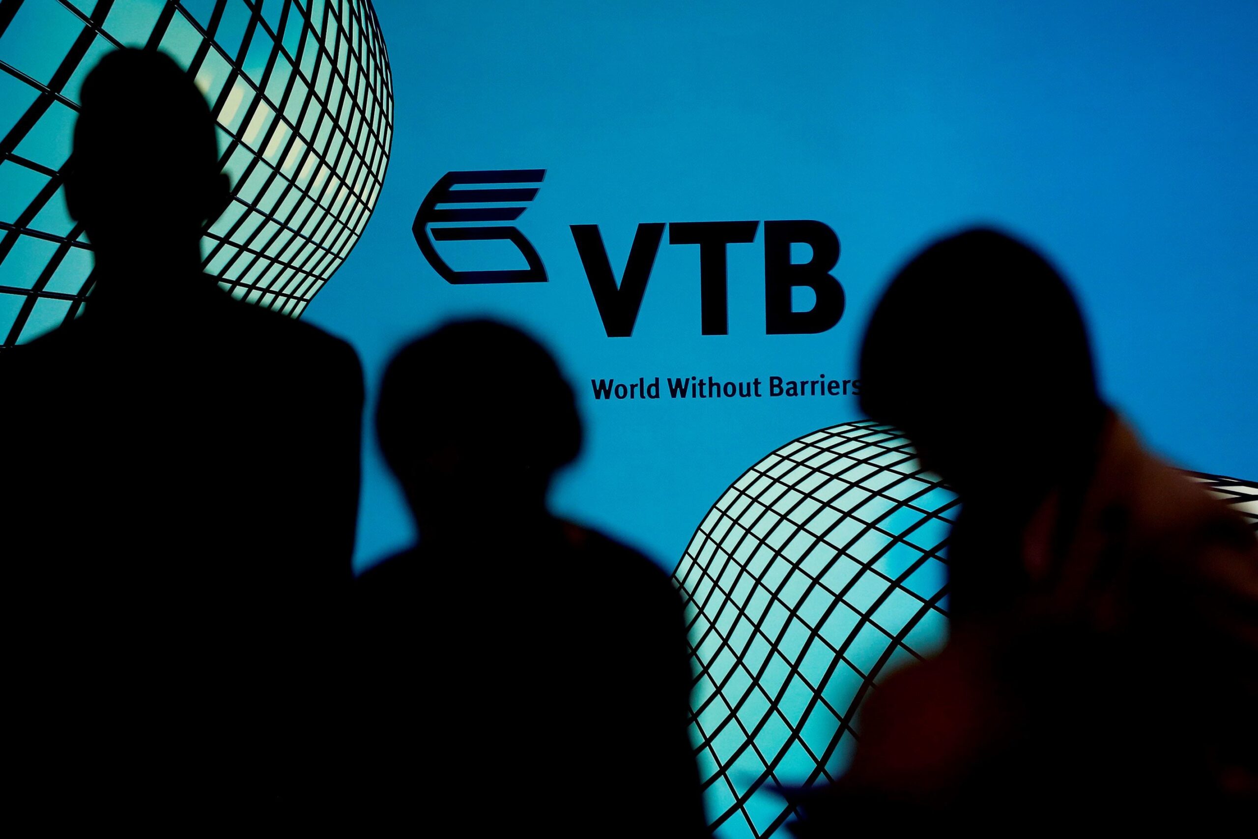 El banco VTB de Rusia fue despedido por una firma de cabildeo de EE. UU. después de la última ronda de sanciones