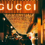 El propietario de Gucci, Kering, cuenta con ganancias que superan los niveles anteriores a COVID impulsadas por el aumento de las ventas
