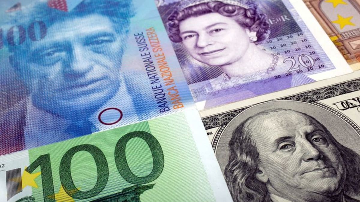 El yen sube, el euro se tambalea a medida que se profundiza la crisis de Ucrania