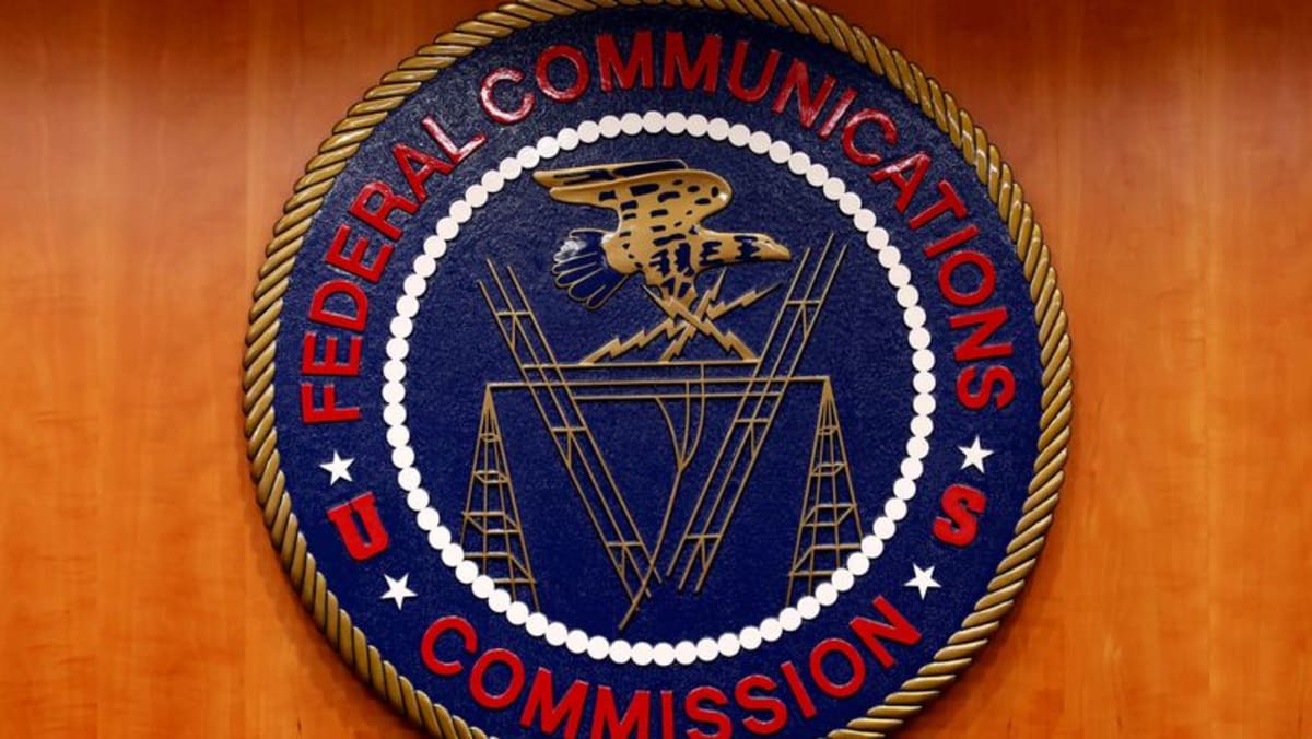 La FCC remite a dos proveedores de voz para investigar los compromisos de llamadas automáticas