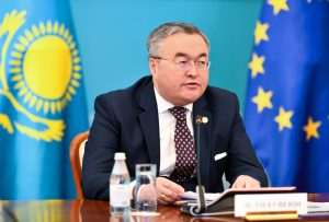 La UE apoyará la modernización de Kazajistán