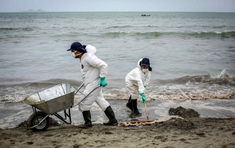 El derrame del 15 de enero ha sido descrito como un “desastre ecológico”