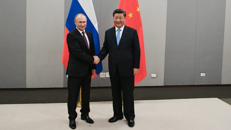 Rusia y China le dicen a la OTAN que detenga la expansión, Moscú respalda a Beijing en Taiwán