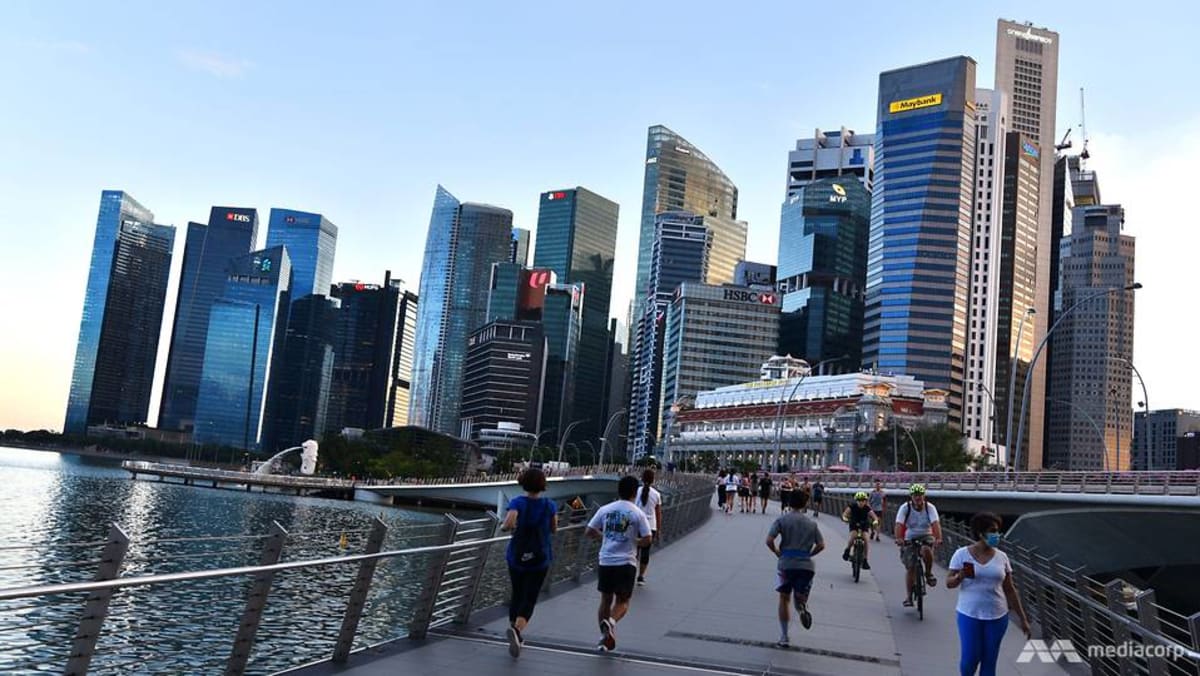 Singapur mantiene el pronóstico del PIB para 2022 en 3-5% después de que la economía creció 7,6% el año pasado