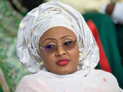 Tres ayudantes de Aisha Buhari redistribuidos en la nueva reorganización de Aso Villa