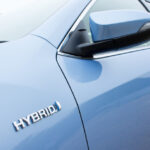Ventas de coches híbridos igualan a los diésel en Europa: datos del sector