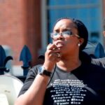 Activista de Black Lives Matter acusado de 18 cargos de fraude y otros cargos federales