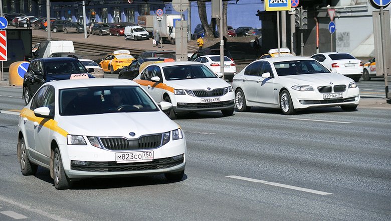 El Ministerio de Transportes propuso obligar a los agregadores de taxis a transferir datos al FSB