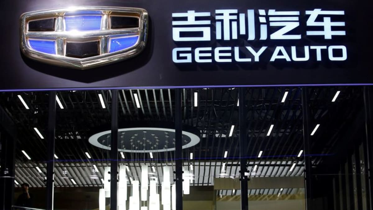 Geely Automobile de China registra una caída del 12% en las ganancias de 2021