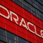 Oracle dice que ha suspendido todas las operaciones en Rusia