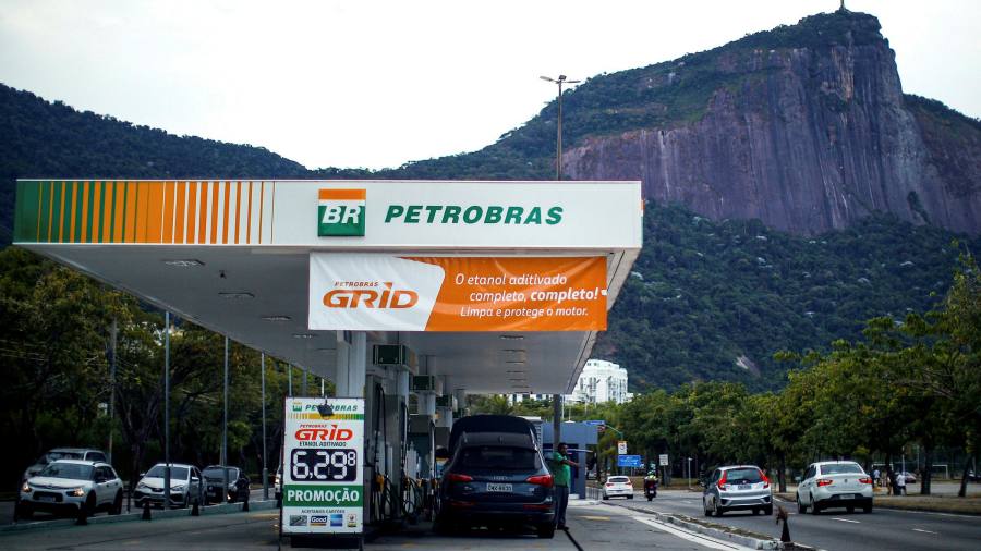 Petrobras se convierte en un fútbol político en las próximas elecciones brasileñas