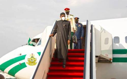 ÚLTIMA HORA: Junketing Buhari abandona el viaje médico de Londres por ahora, regresa a Nigeria desde Kenia