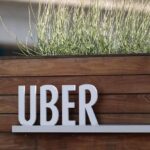 Uber eleva la perspectiva de ganancias del primer trimestre debido al fuerte número de pasajeros y el crecimiento de las entregas