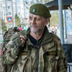 Voluntarios de Donetsk contra mercenarios extranjeros Patria en el Neva