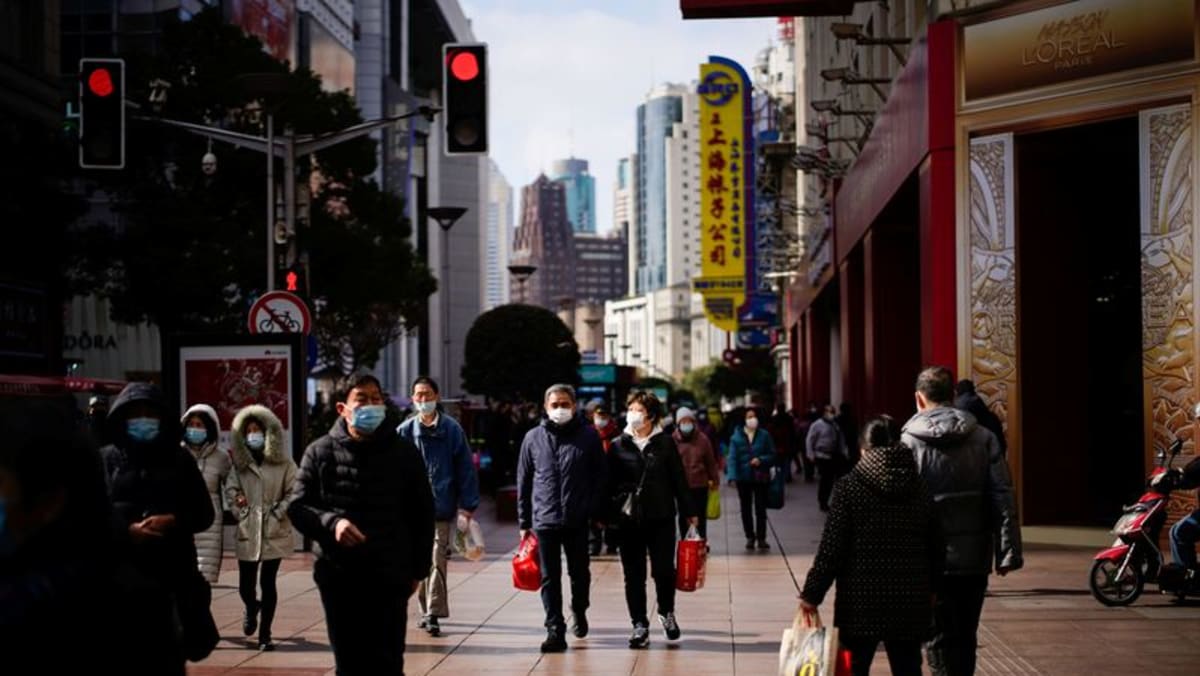 La economía de Shanghái se desacelera a medida que los acuerdos de COVID afectan a la industria y el comercio minorista