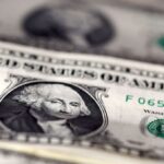 Aumento del dólar deja rastro de destrucción