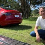 Científicos australianos impulsarán Tesla en un viaje de 15.000 km con paneles solares impresos