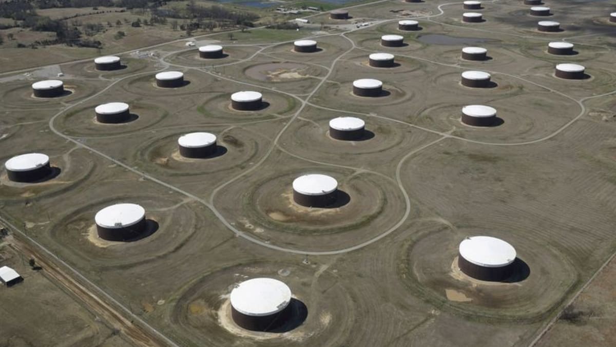 EE.UU. emite aviso formal de venta récord de petróleo de reserva