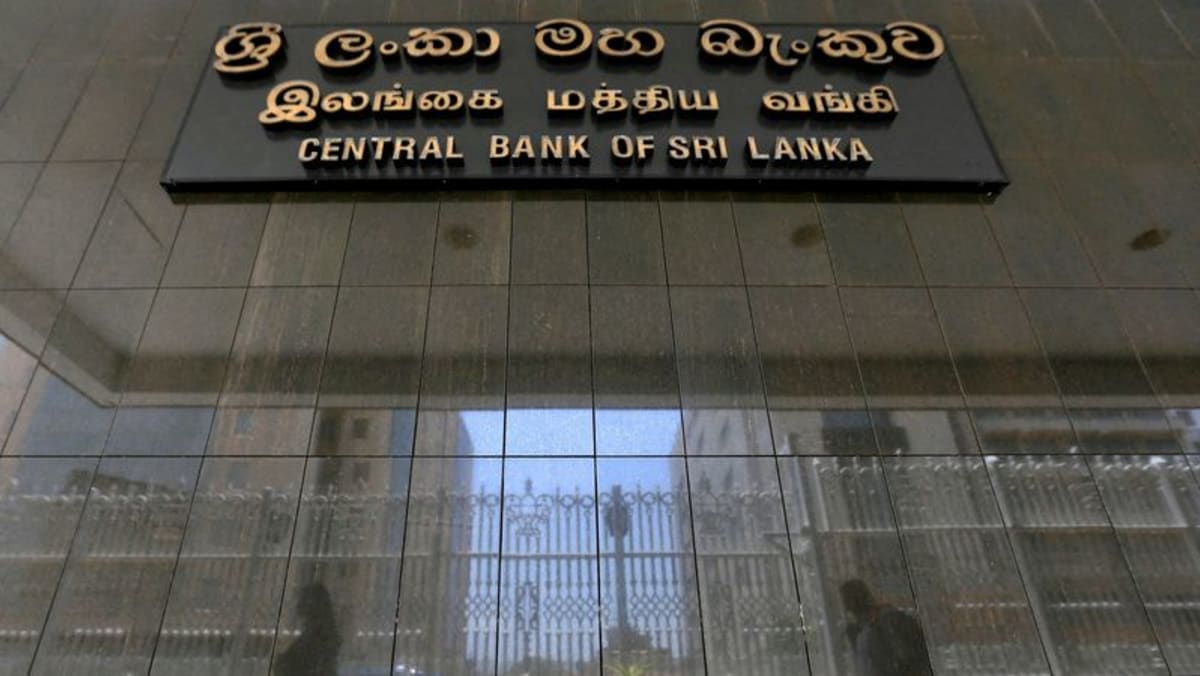 El banco central de Sri Lanka dice que todos los acreedores serán tratados por igual