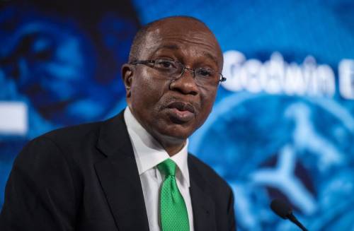 El gobernador del Banco Central de Nigeria y la organización de la campaña presidencial de Emefiele se registran en Londres