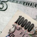 Japón dice que el yen estadounidense cae "fuertemente"