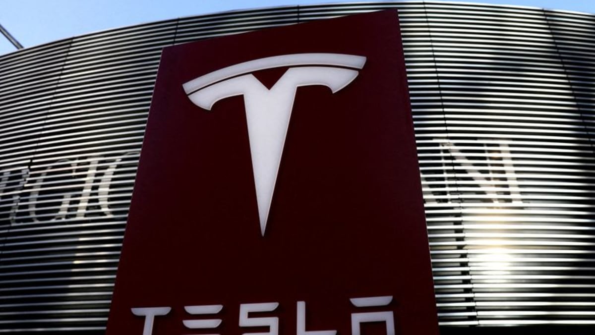 Juez de EE. UU. reduce el veredicto en el caso de prejuicio racial de Tesla a $ 15 millones desde $ 137 millones