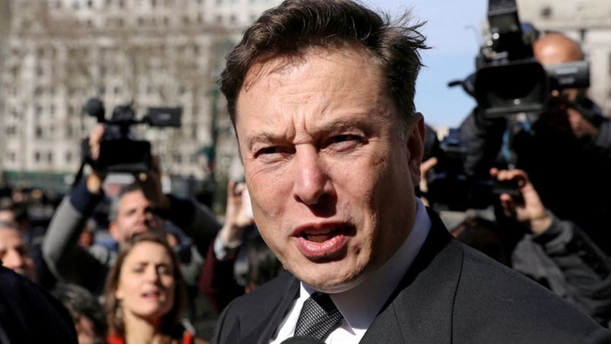 Musk podría tener que pagar mil millones de dólares si rescinde el acuerdo de Twitter