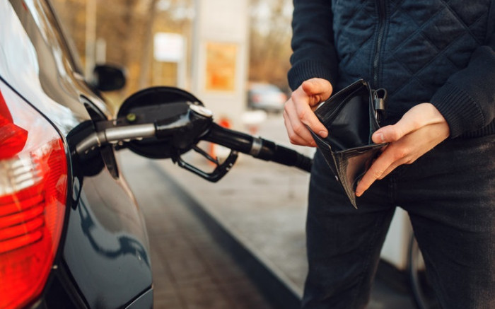 Precio de la gasolina subirá en abril