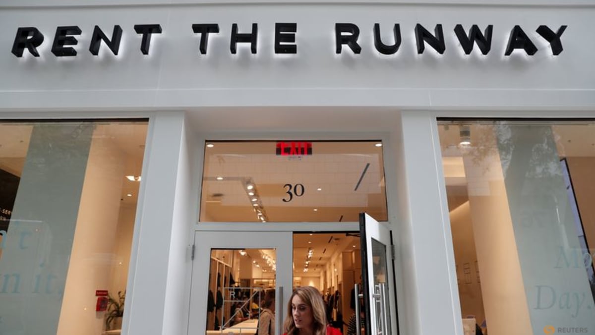 Rent the Runway reporta ingresos trimestrales por encima de las estimaciones