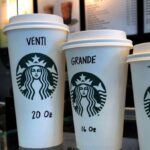 Schultz de Starbucks anuncia el cese de las recompras de acciones, las acciones caen