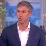 Beto O'Rourke no se comprometerá con NINGUNA restricción de aborto hasta los '9 meses', recibe elogios de 'The View' como 'héroe progresista'