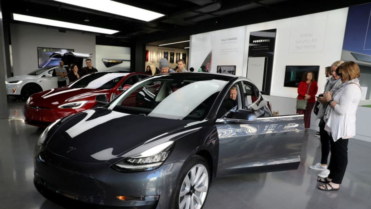 El regulador chino dice que Tesla retira del mercado 107,293 vehículos Model 3, Model Y fabricados en China