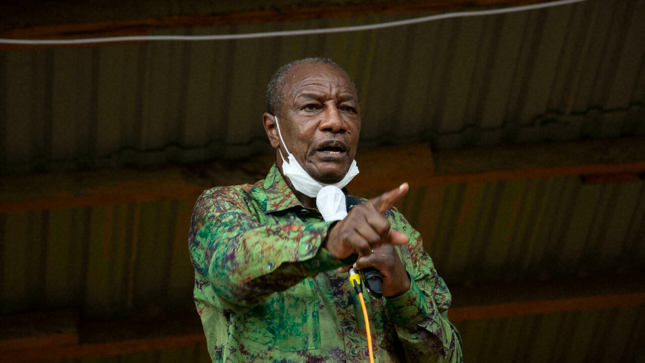Guinea procesará al derrocado presidente Alpha Condé por asesinato