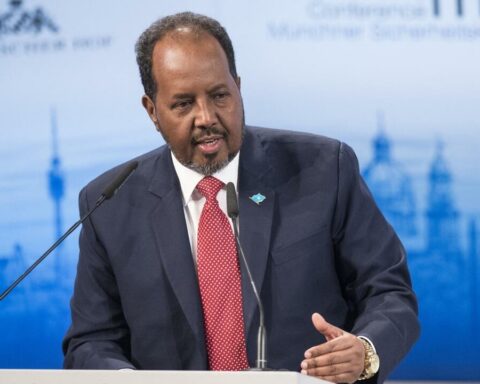 Hassan Sheikh Mohamud elegido presidente de Somalia por segunda vez