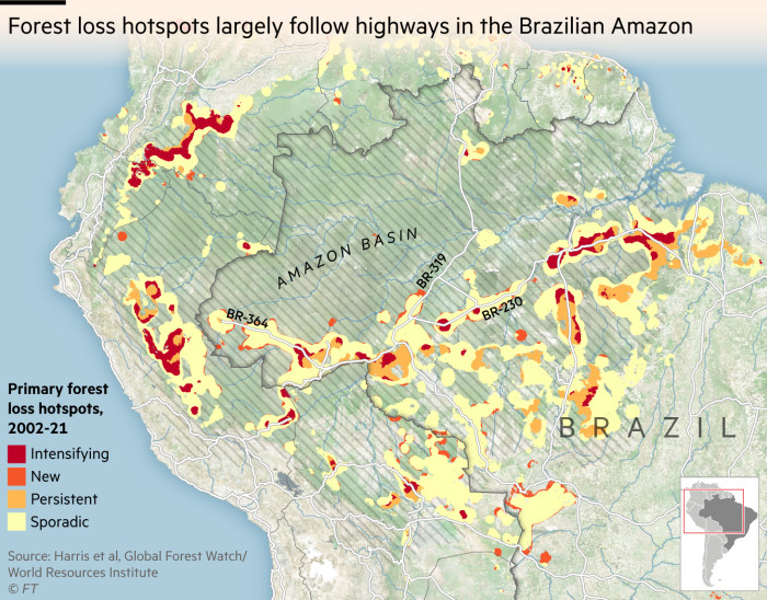 Mapa que muestra puntos calientes de deforestación en Brasil