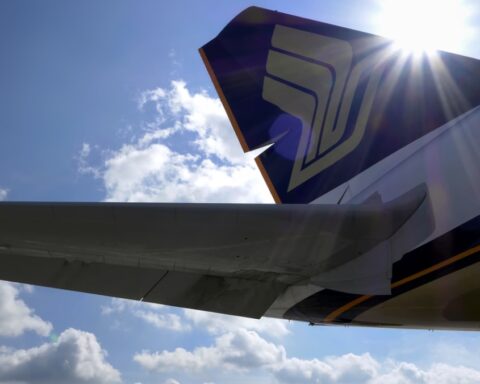 SIA Group dice que las tarifas aéreas "volverán a bajar" dentro de unos meses después de aumentar debido a la demanda de viajes