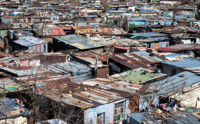 La economía de Sudáfrica ha recibido algunos golpes fuertes: ¿puede recuperarse?