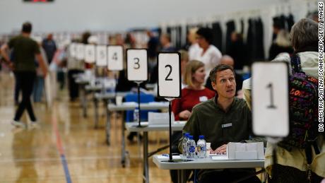 Los votantes daneses emitieron sus votos en un colegio electoral en Viborg el miércoles.