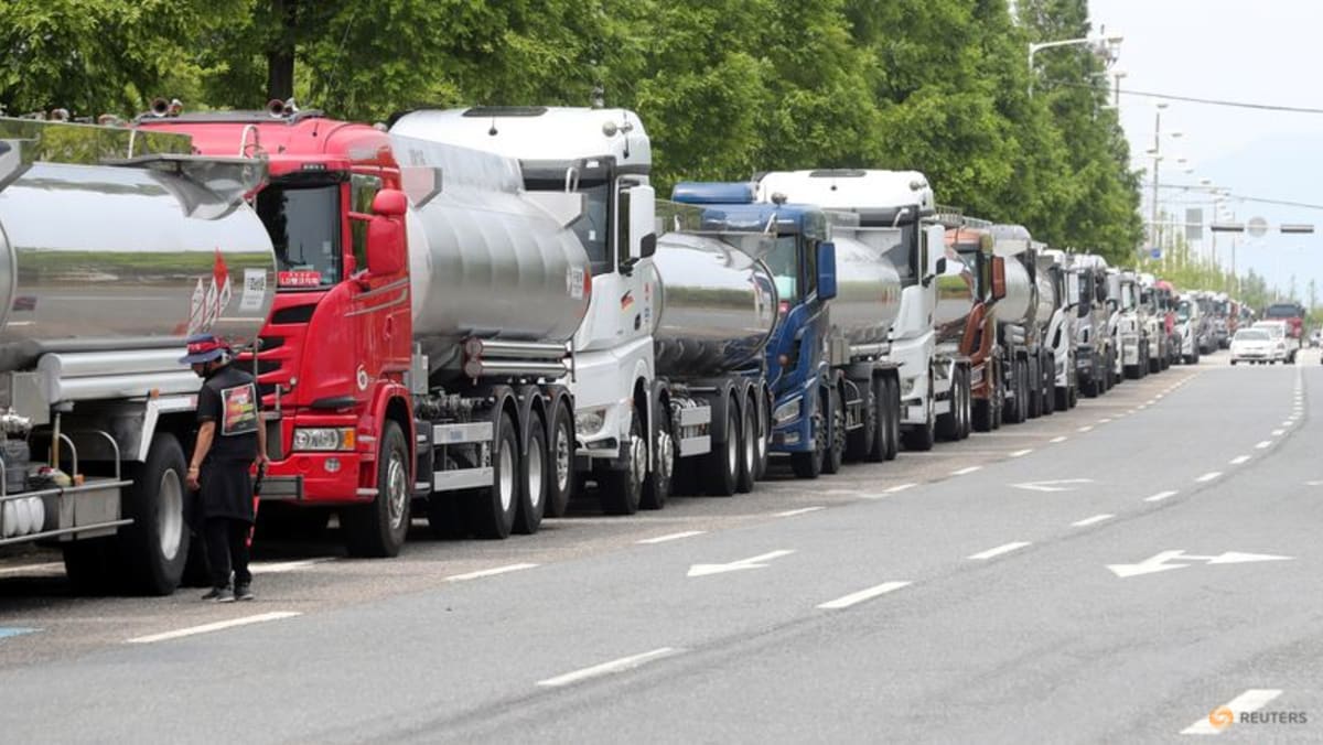 La huelga de camioneros de Corea del Sur afecta los envíos de las plantas siderúrgicas de POSCO