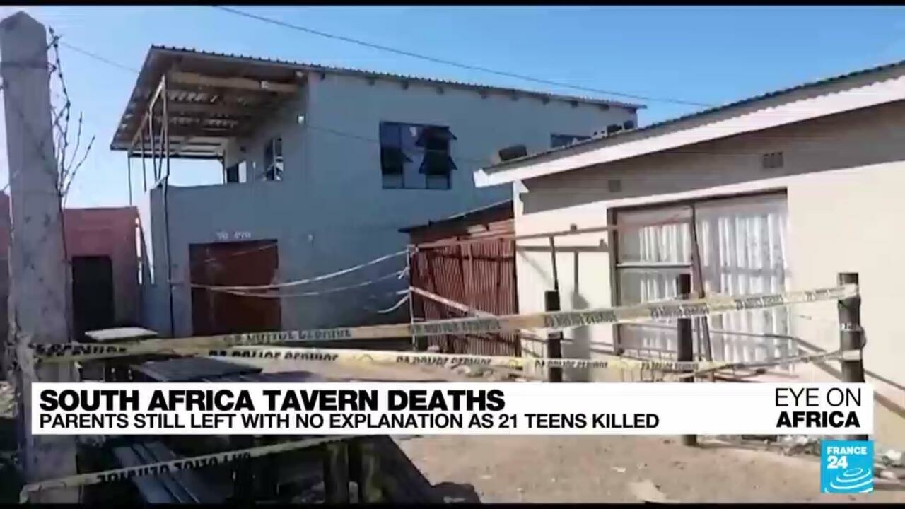 La muerte de un adolescente en una taberna de Ciudad del Cabo deja a los padres angustiados y confundidos