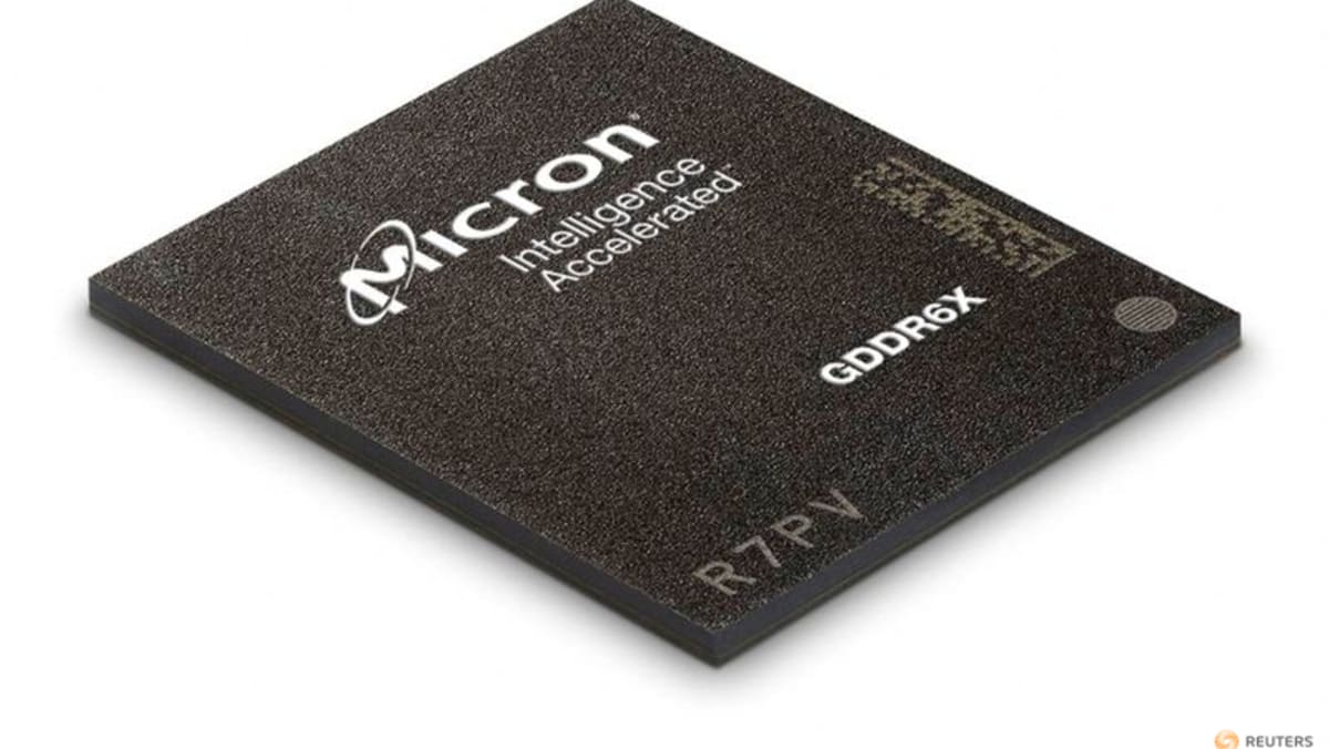 Micron obtiene una rara calificación de 'bajo peso' a medida que la demanda de PC se desacelera